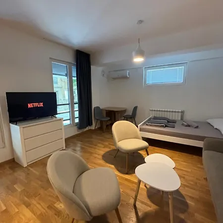 Lux 2 شقة سكوبجي